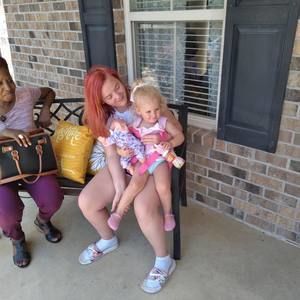 Meet your Posher, Sara